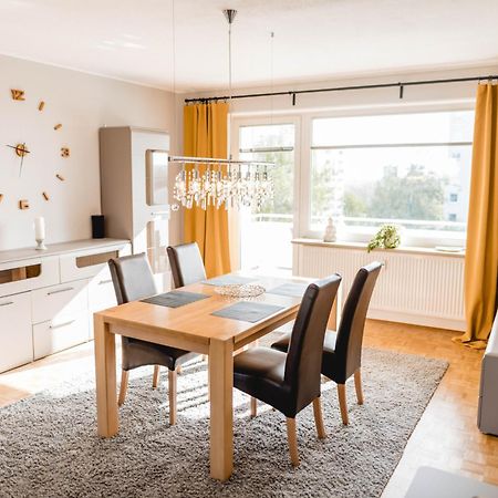 Me Homes - Grosse Moderne Designer-Wohnung Fuer Urlaub Und Business - Mit Kueche, Buero, Balkon Und 2 Parkplaetzen Bayreuth Exterior foto
